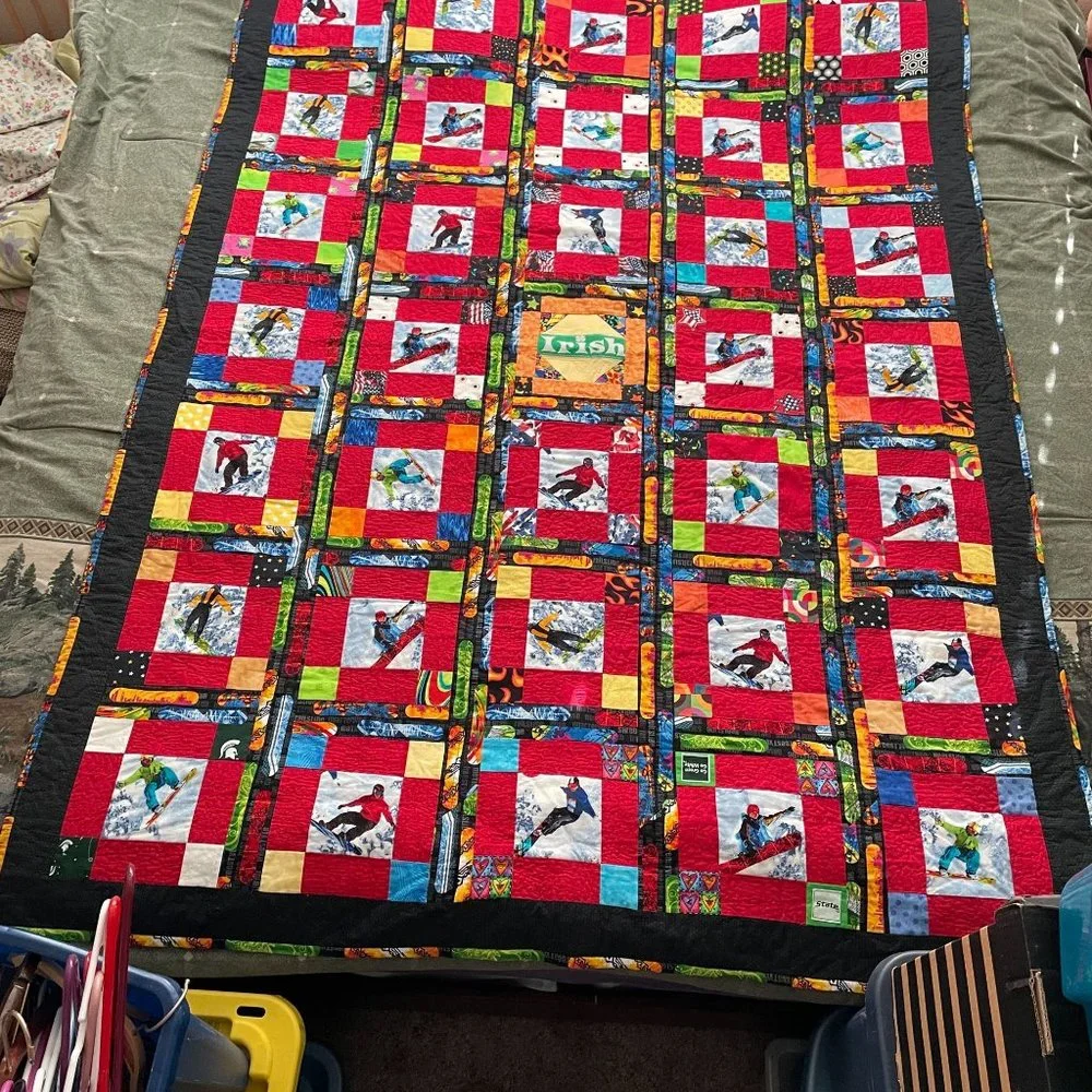 Handmade Patchwork Quilt Snowboarding Icon Pattern Multicolor Wilderness 57X78